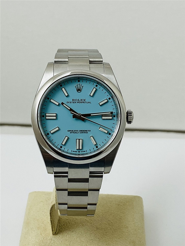 2020 Rolex Oyster Perpetual 124300 Steel